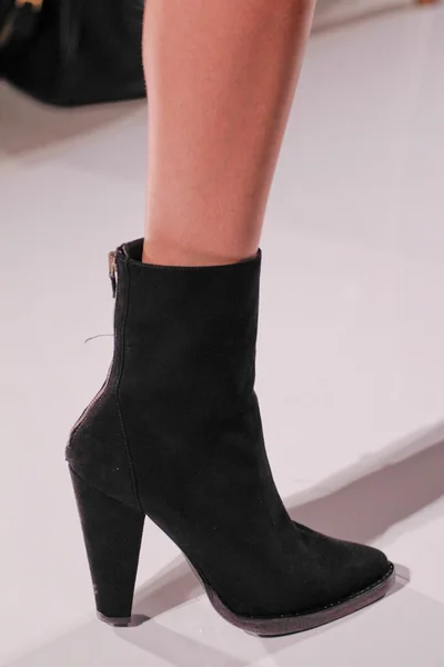 Look 7